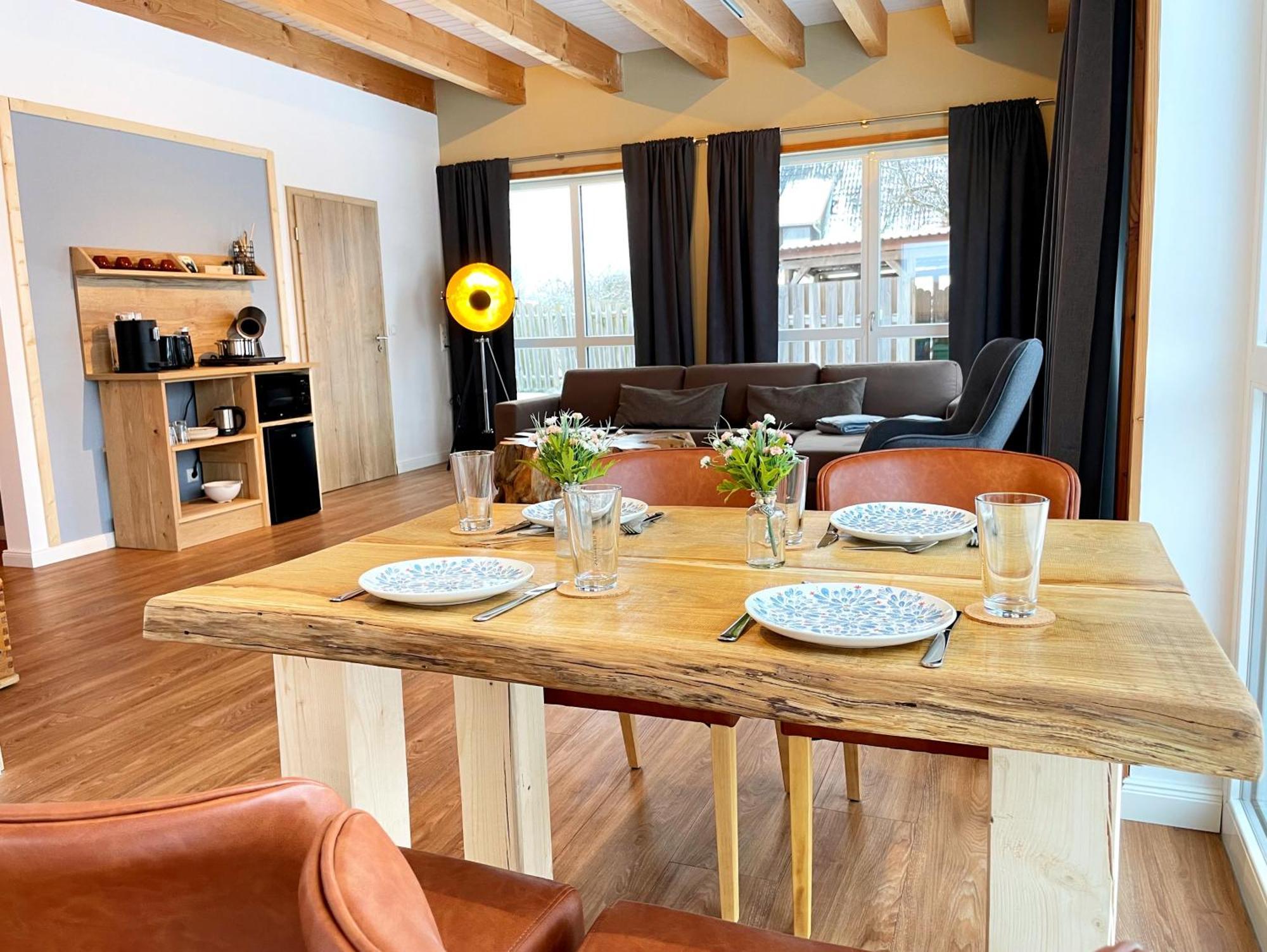 Haus Zwischen Den Wehlen Bei Buesum, 16 Personen Villa Westerdeichstrich Luaran gambar